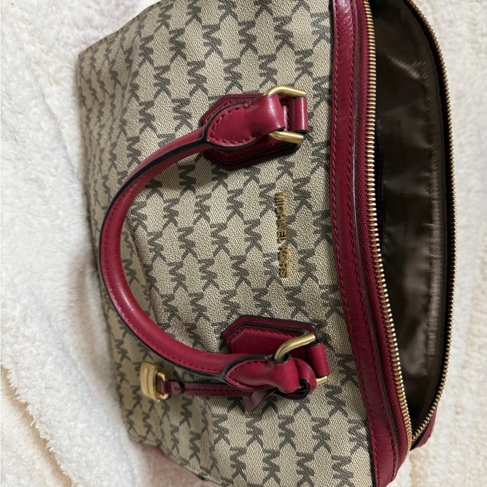 Michael Kors Signature Satchel in Beige and Red